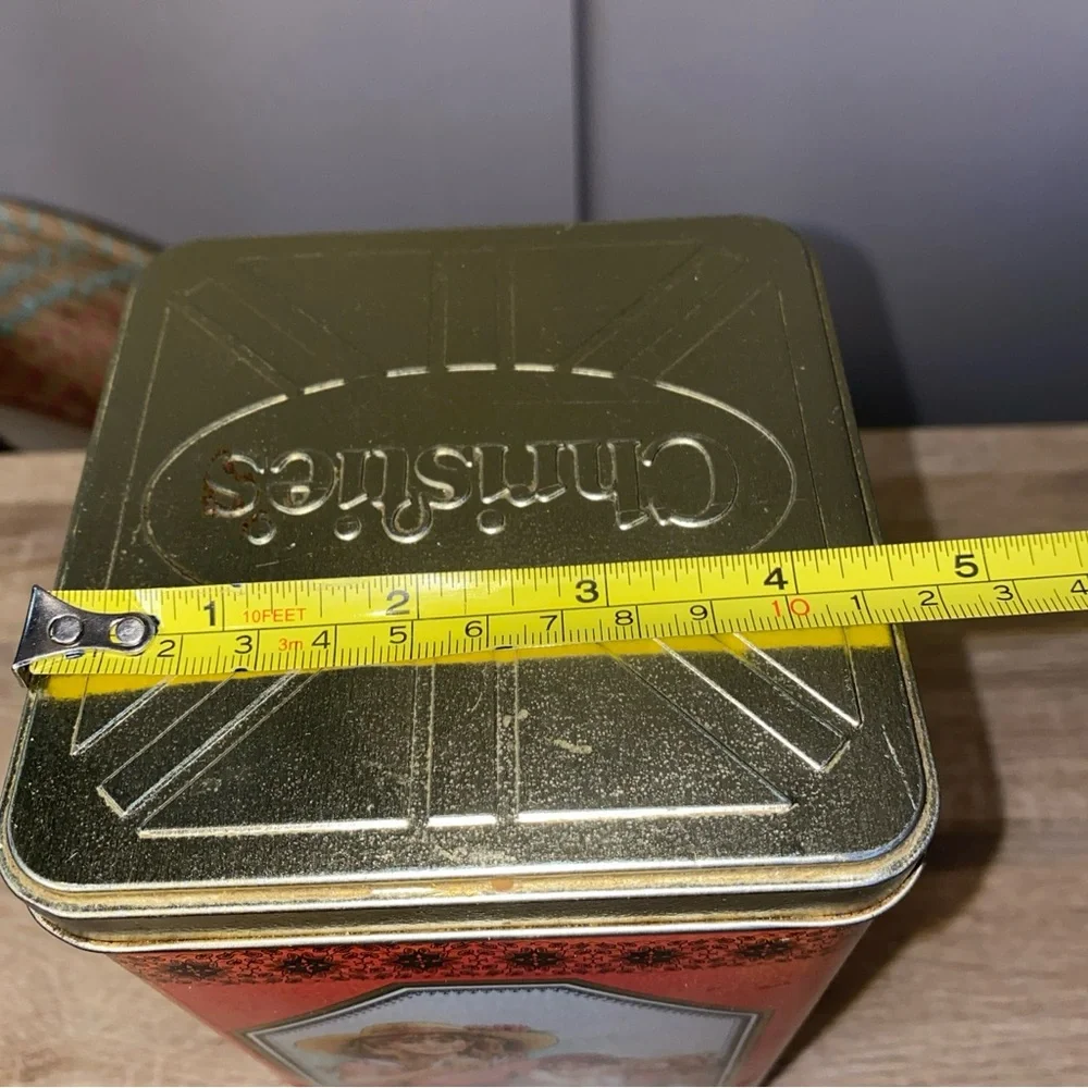 Vintage Limited Edition Christie's Premium Plus Salted Crackers Tin 1991 - Picture 9 of 9